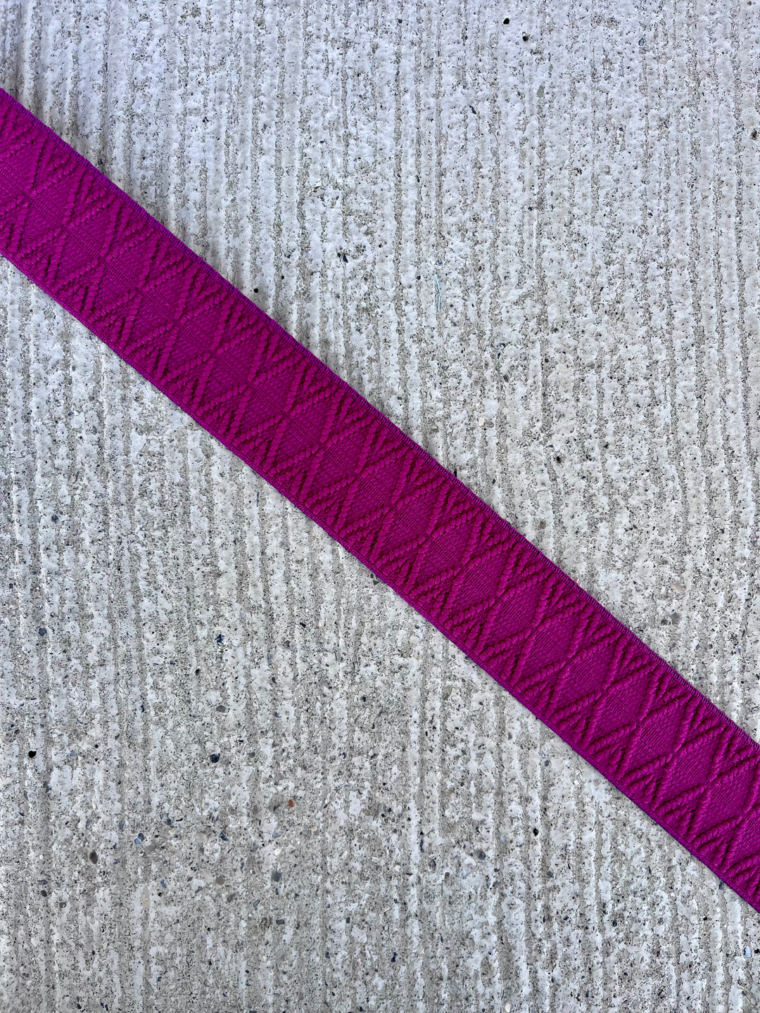 Gummibund LILA 1,0 m