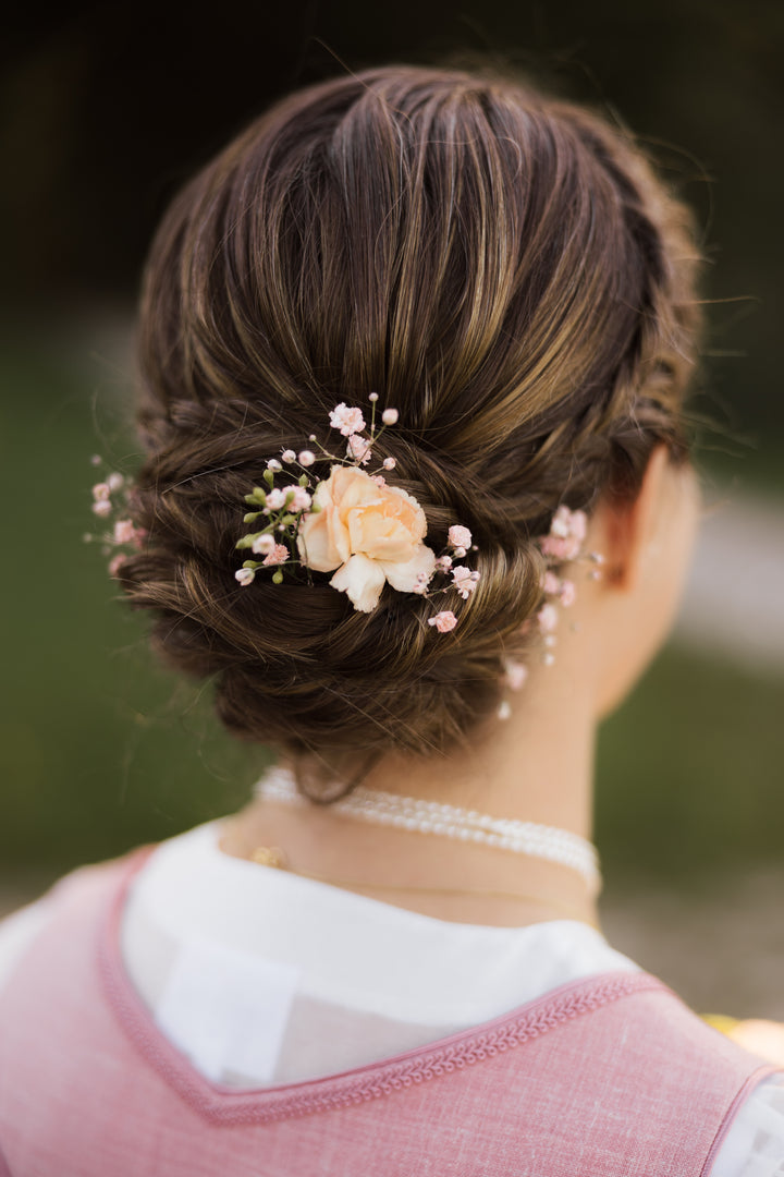 Hairstyling (Flecht-/Hochsteckfrisur)
