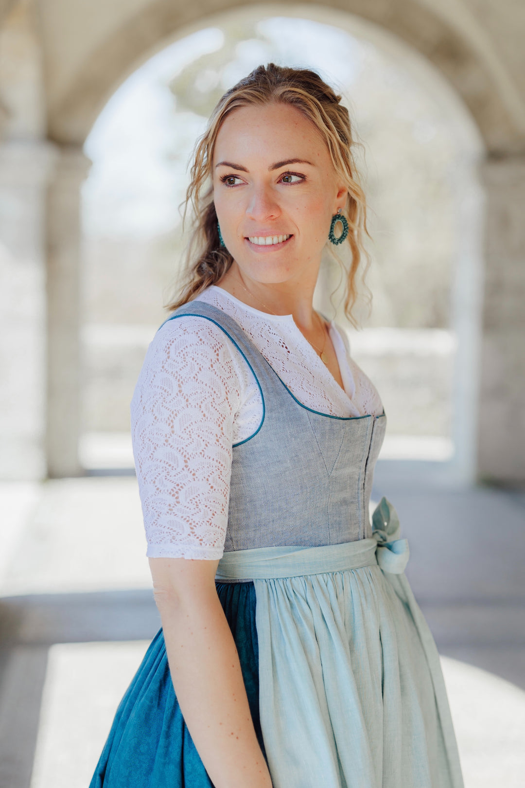 Dirndlbluse SOPHIE