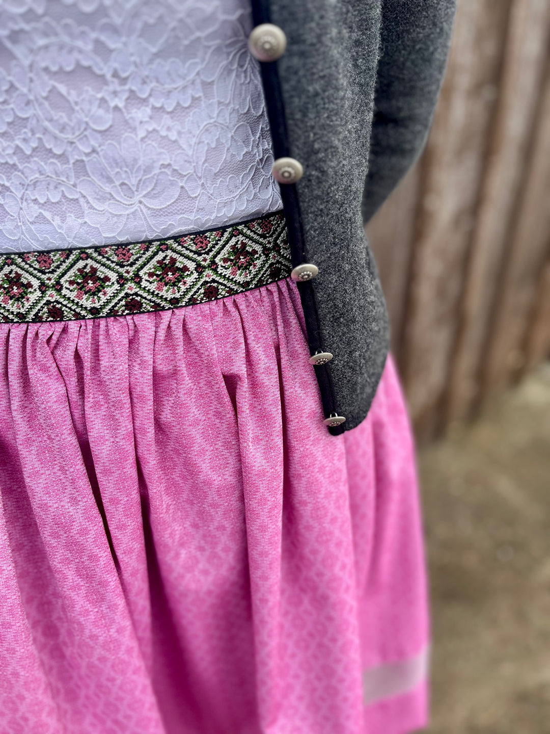 VORORDER Hairgstylt ROCK GRACE beere