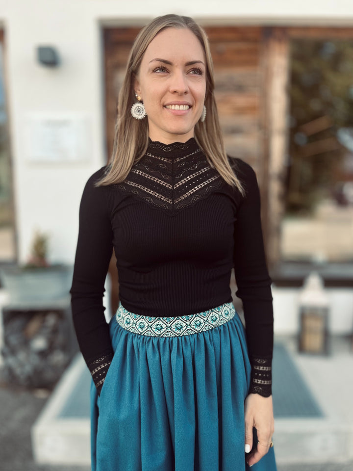 Shirt LENI schwarz - NEW IN