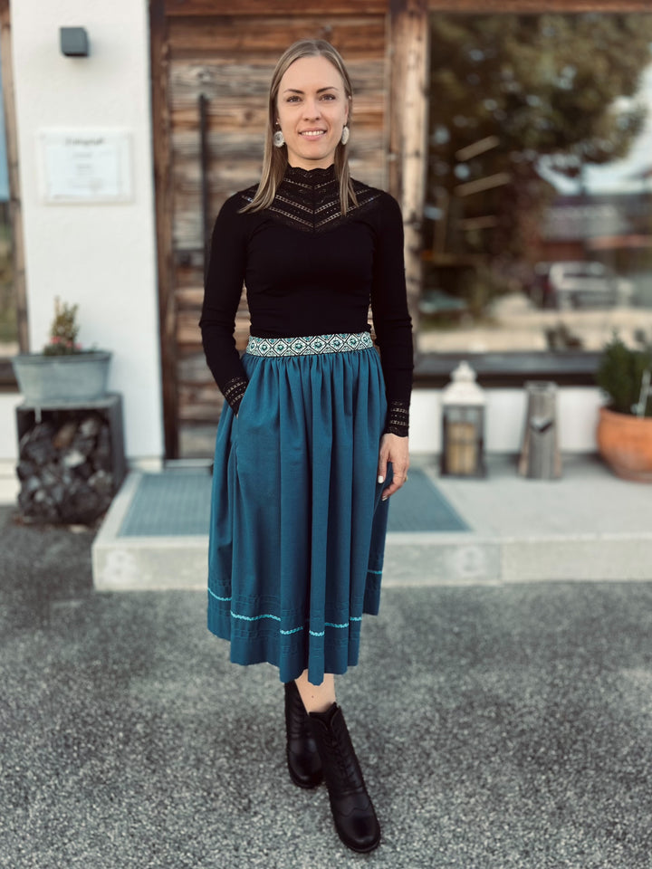 Shirt LENI schwarz - NEW IN