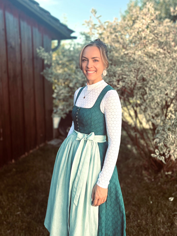 Dirndlbluse LISA