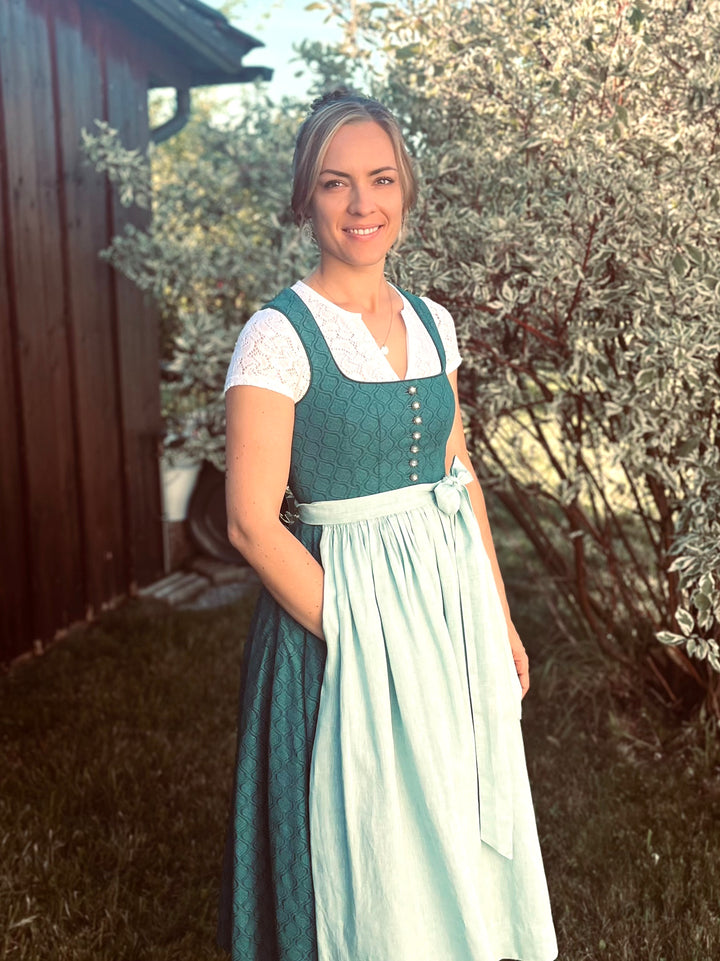 Dirndlbluse Lea
