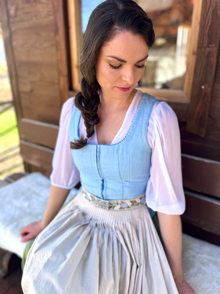 Dirndlbluse LINA - Bestseller