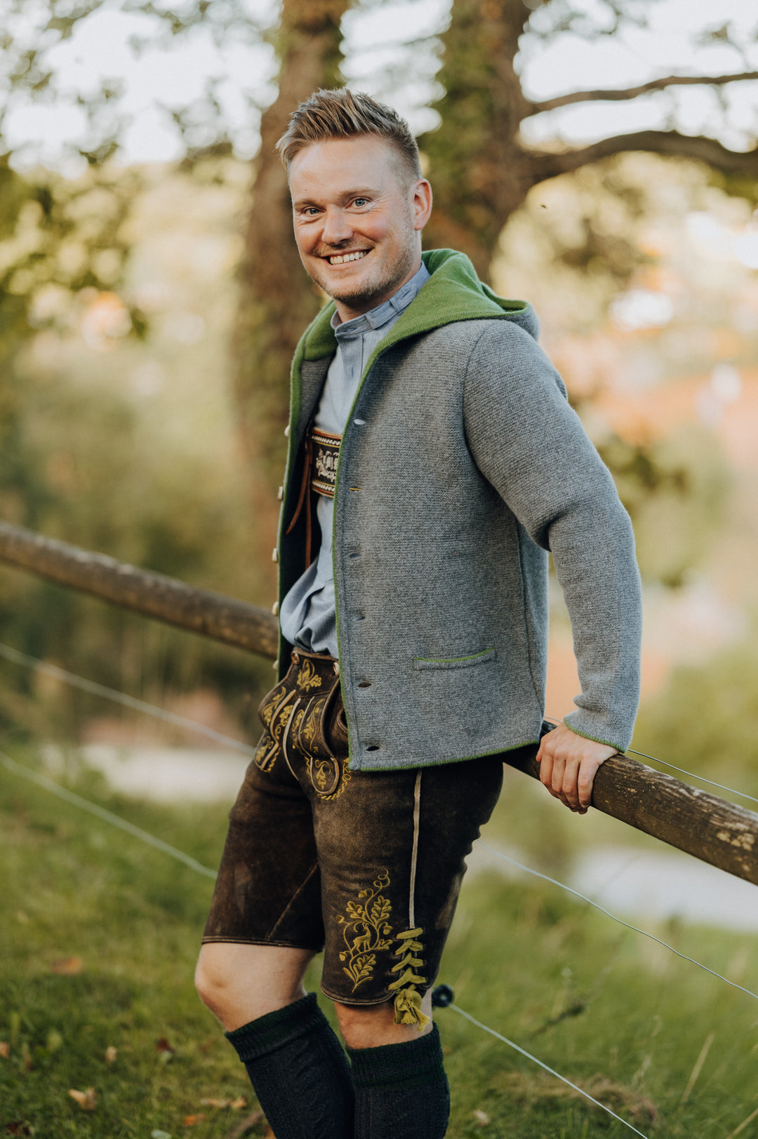 Kapuzenstrickjacke KILIAN grau